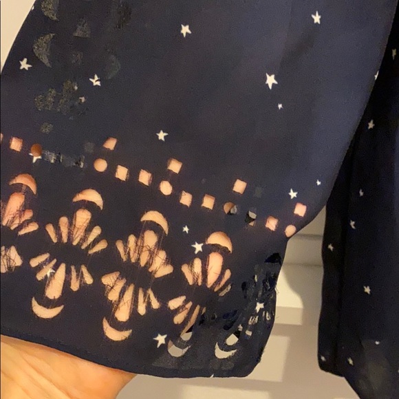 Anthropologie 3/4 sleeve cut out top - Picture 3 of 5